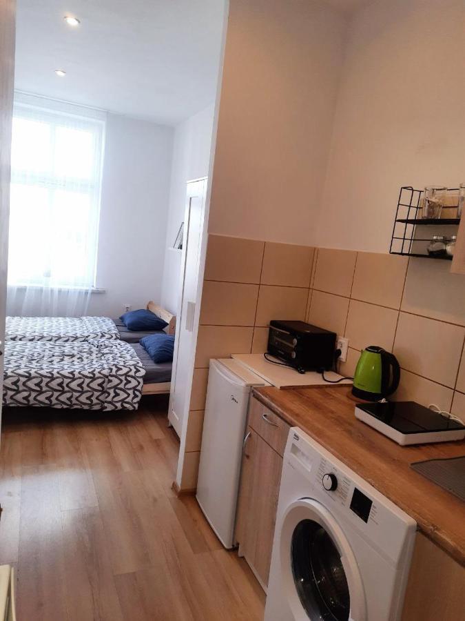 Sleep And Go Apartment - Free Parking Katoviçe Dış mekan fotoğraf